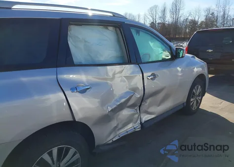 2018 Nissan Pathfinder Sv z USA, uszkodzony, nr VIN 5N1DR2MM3JC644474